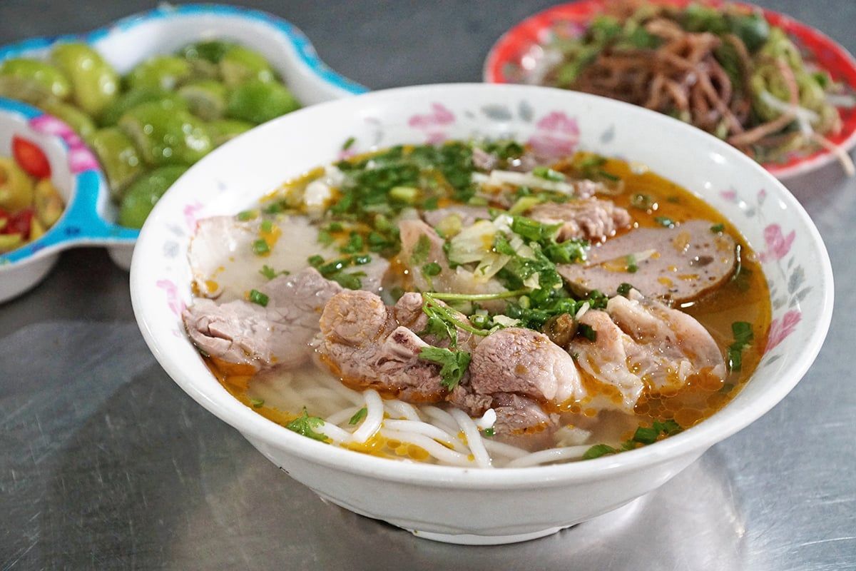 Mỳ Quảng & Bún Bò - Ngọc Ánh